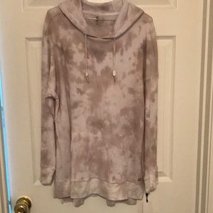 Calvin Klein Performance Activewear size 1X Tie Dye